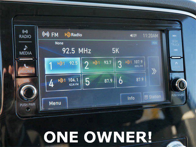 Used 2020 Mitsubishi Outlander ES image 20