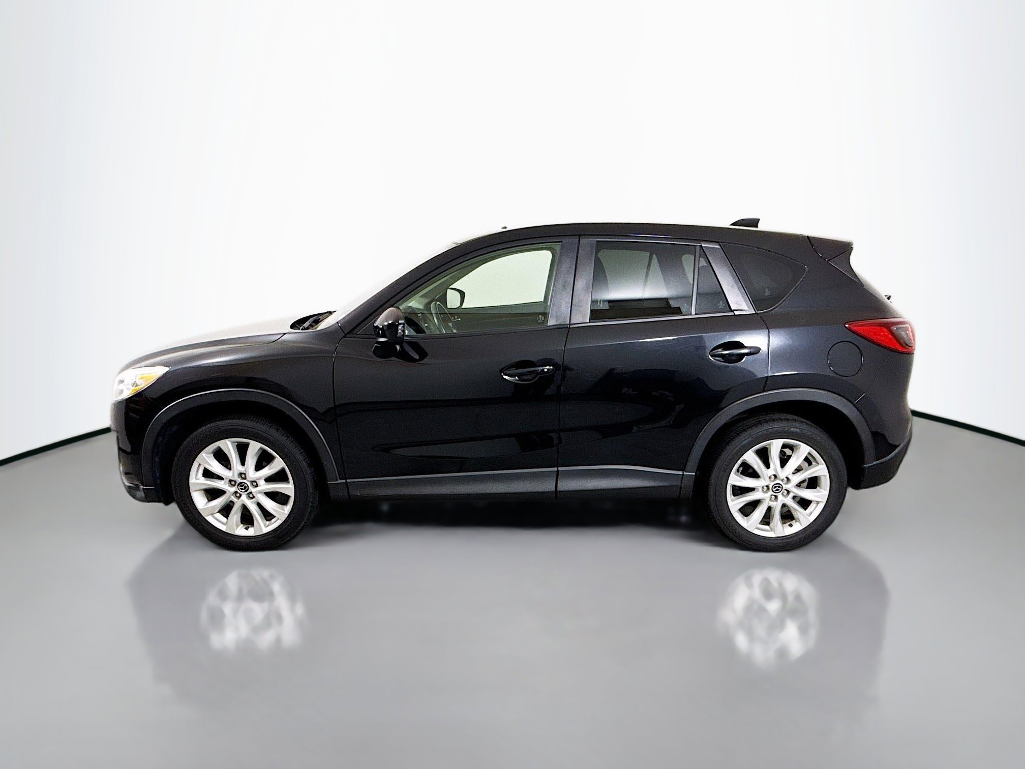 Used 2013 MAZDA CX-5 Grand Touring w/ GT Tech Pkg image 4