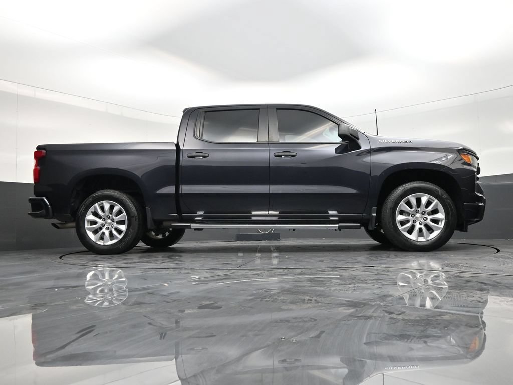 Used 2023 Chevrolet Silverado 1500 Custom RWD image 22