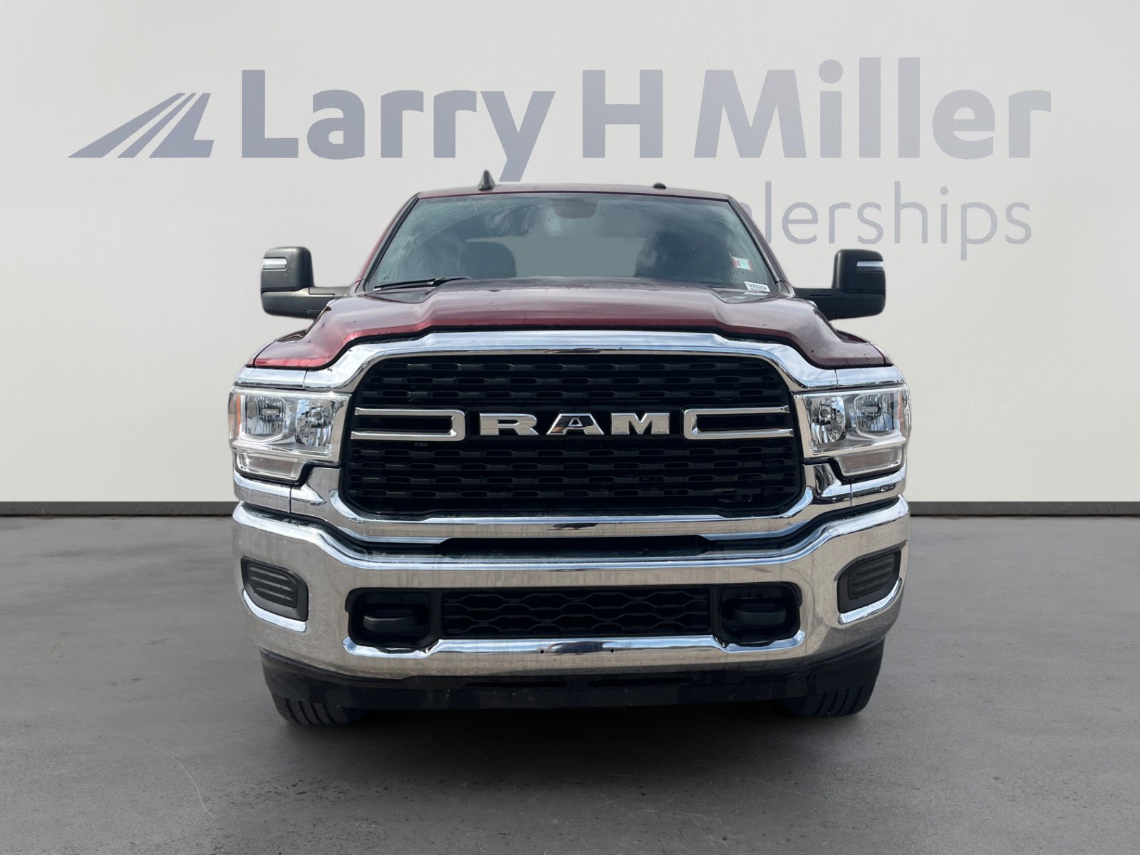Used 2024 RAM 2500 Big Horn w/ Cold Weather Group AWD/4WD image 8