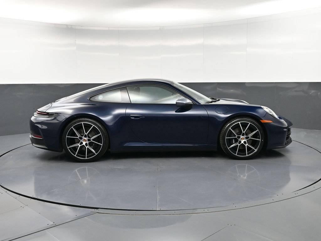 New 2026 Porsche 911 Carrera T RWD image 9