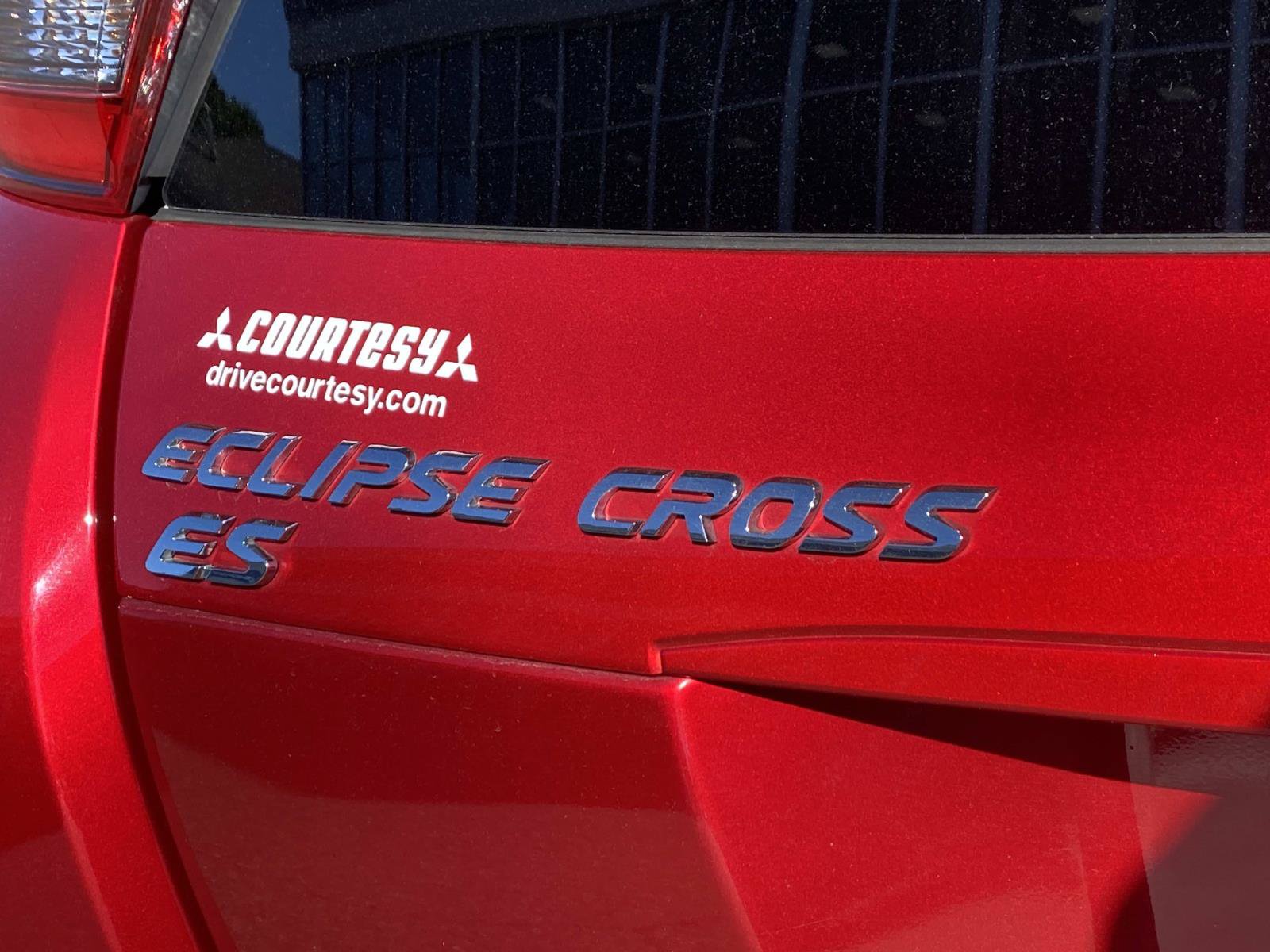 Used 2020 Mitsubishi Eclipse Cross ES FWD image 5