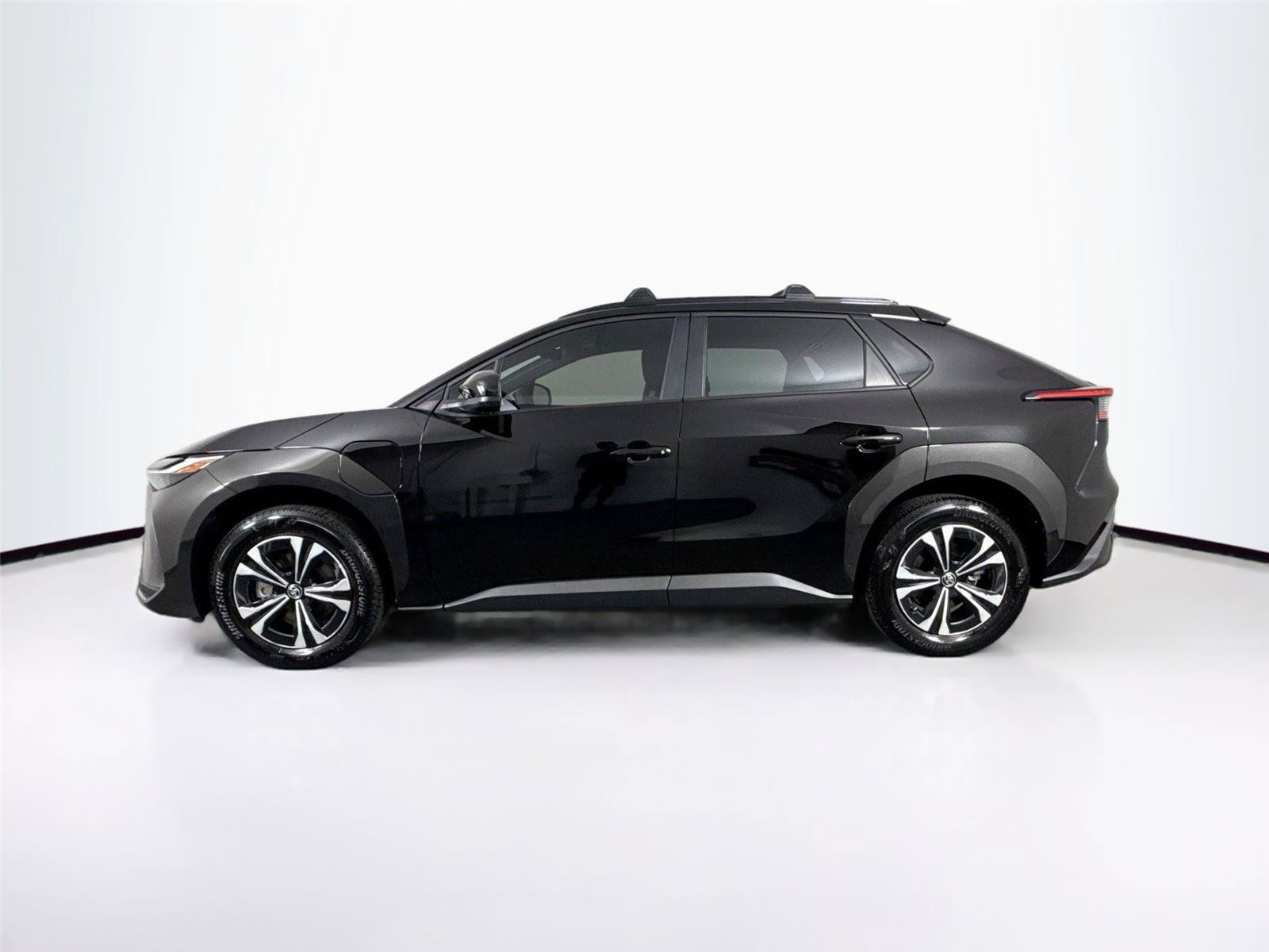 Certified 2024 Toyota bZ4X AWD w/ Weather Package image 14