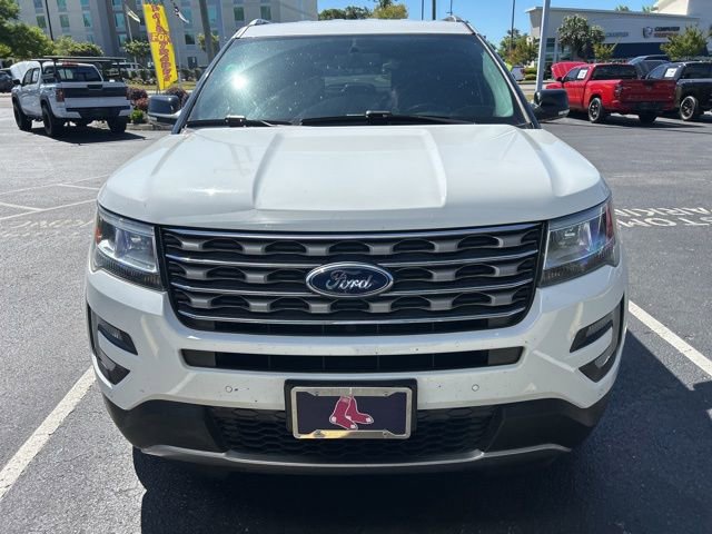 Used 2017 Ford Explorer XLT w/ Equipment Group 202A image 10