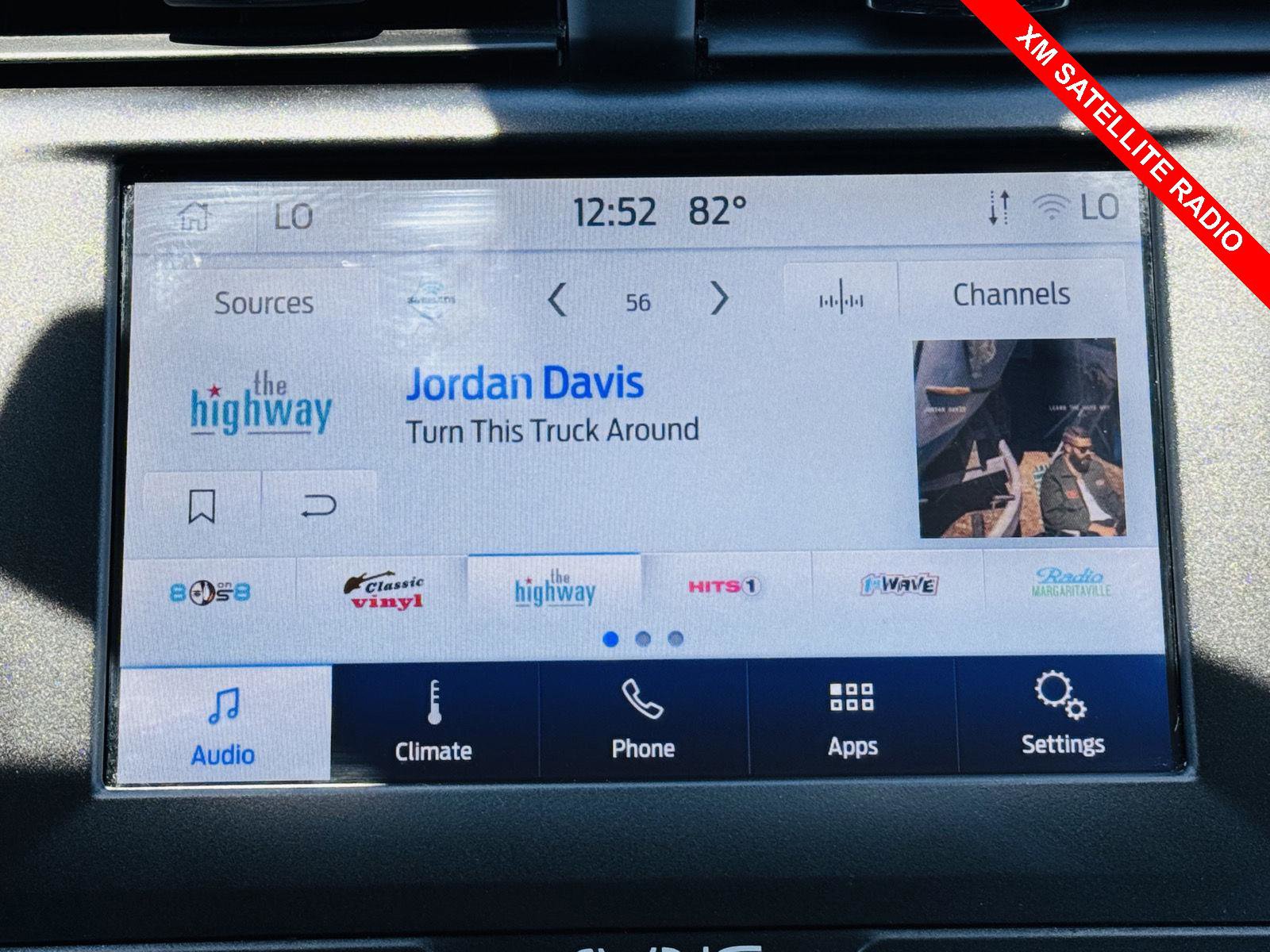 Used 2020 Ford Fusion SEL FWD image 4