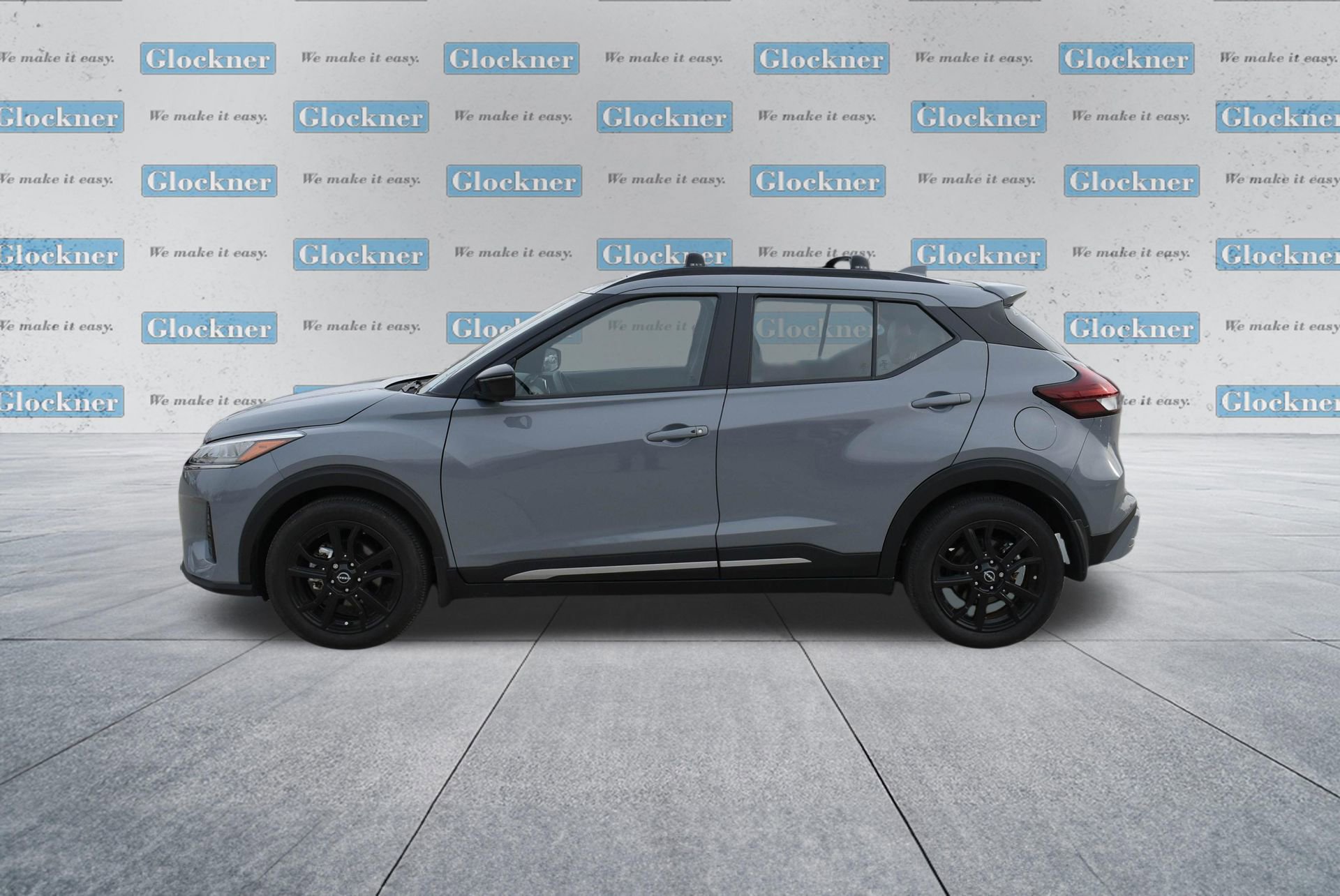 Used 2023 Nissan Kicks SR w/ SR Premium Package image 10