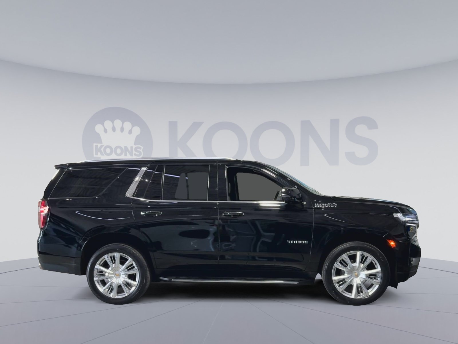 Used 2023 Chevrolet Tahoe High Country AWD/4WD image 12