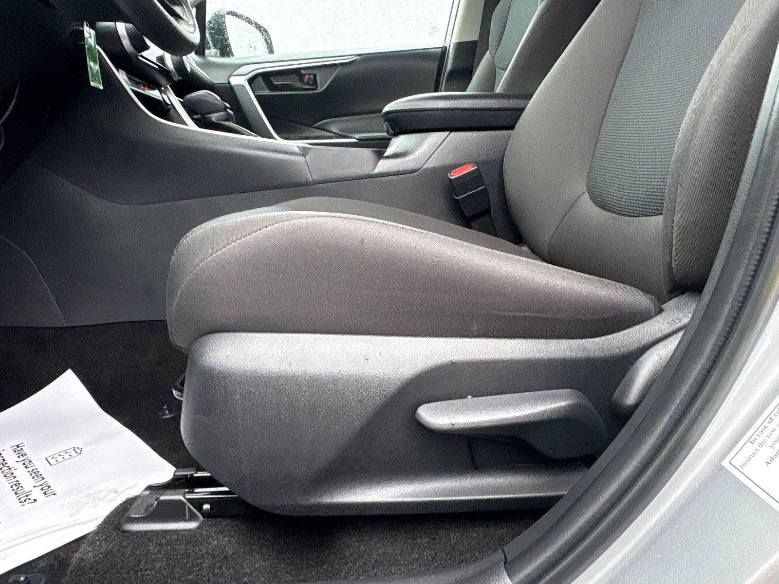 Certified 2025 Toyota RAV4 LE FWD image 20