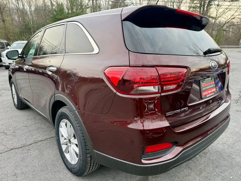 Used 2019 Kia Sorento AWD image 6
