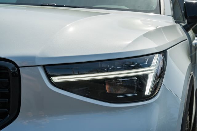 New 2026 Volvo XC40 B5 Plus w/ Climate Package image 13