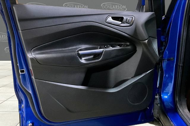 Used 2017 Ford Escape SE w/ SE Cold Weather Package image 11