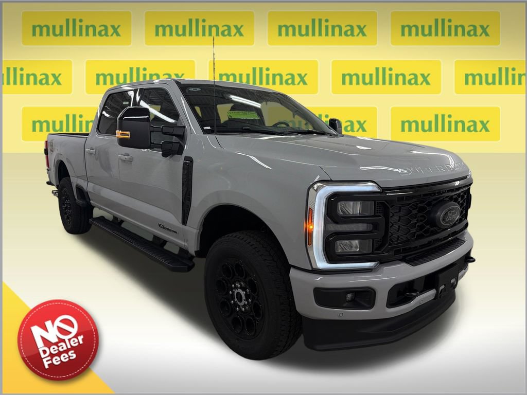 New 2026 Ford F250 Lariat w/ Black Appearance Package