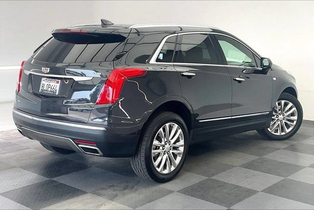 Used 2019 Cadillac XT5 Platinum AWD/4WD image 13