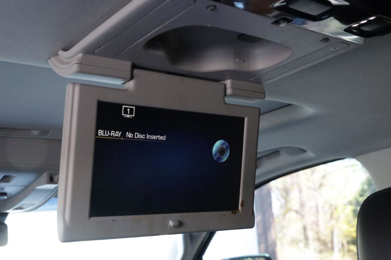 Used 2016 Cadillac Escalade Luxury image 14