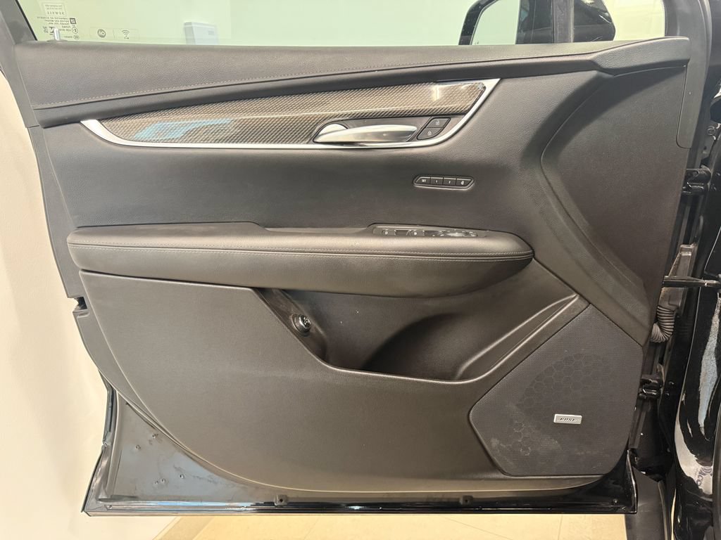Used 2021 Cadillac XT5 Sportv AWD/4WD image 16