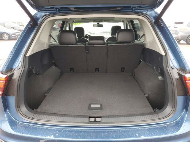 Used 2019 Volkswagen Tiguan SEL image 34