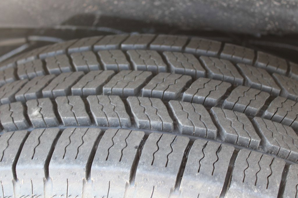 Used 2020 Chevrolet Express 3500 LS image 29