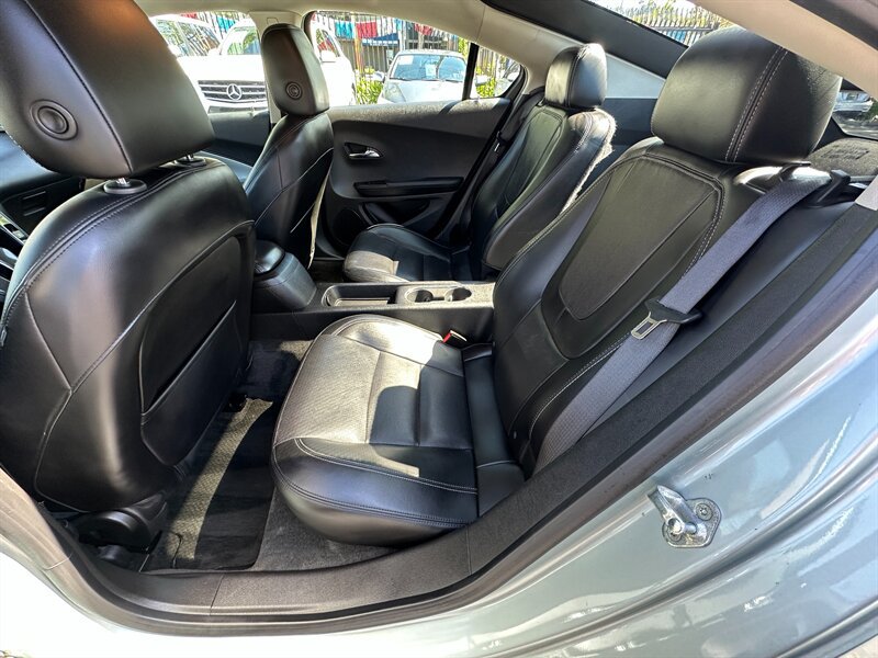 Used 2012 Chevrolet Volt Premium w/ Premium Trim Package FWD image 18