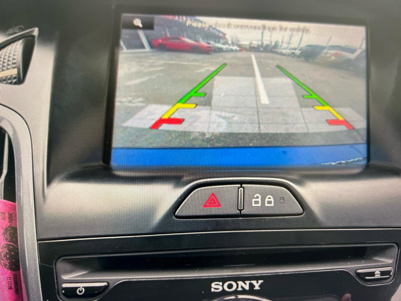 Used 2014 Ford Focus Titanium FWD image 17