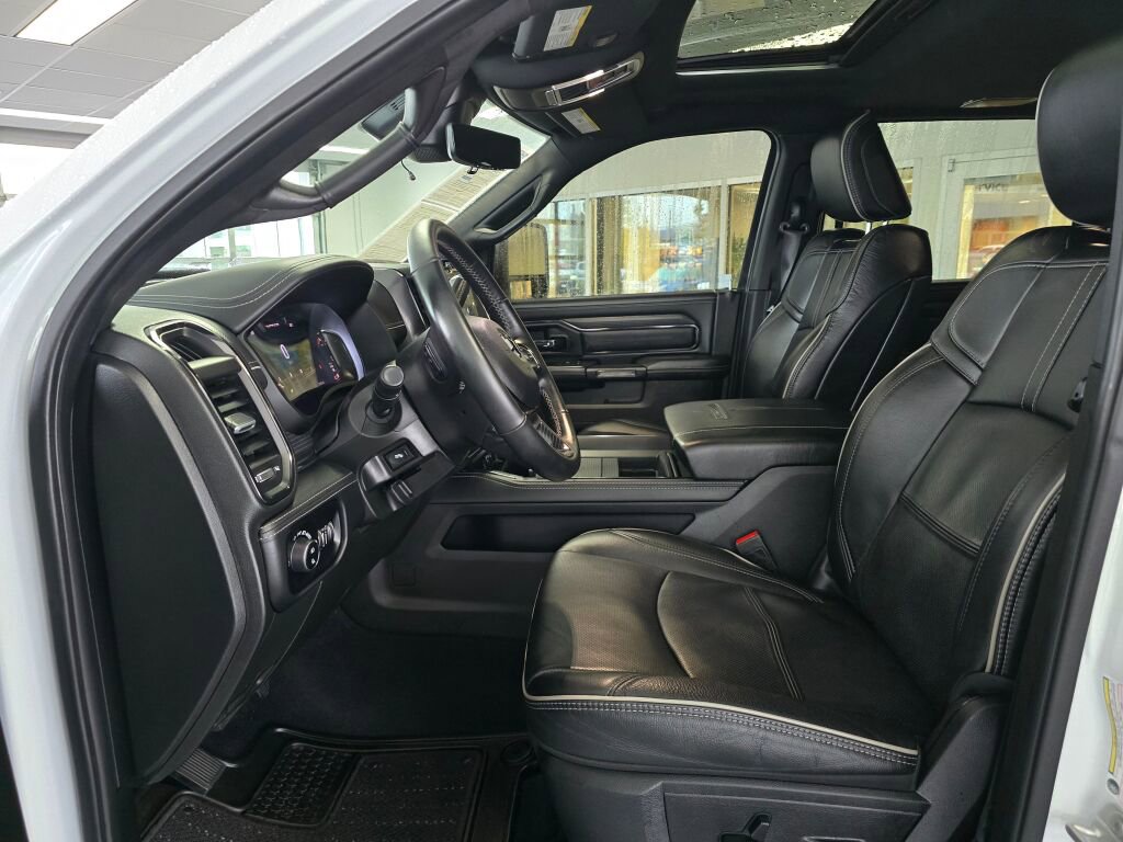 Used 2024 RAM 2500 Limited image 23
