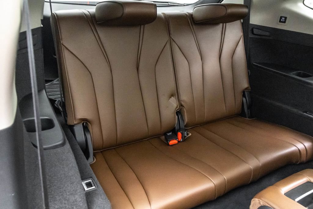 Used 2023 Acura MDX SH-AWD w/ Advance Package image 32