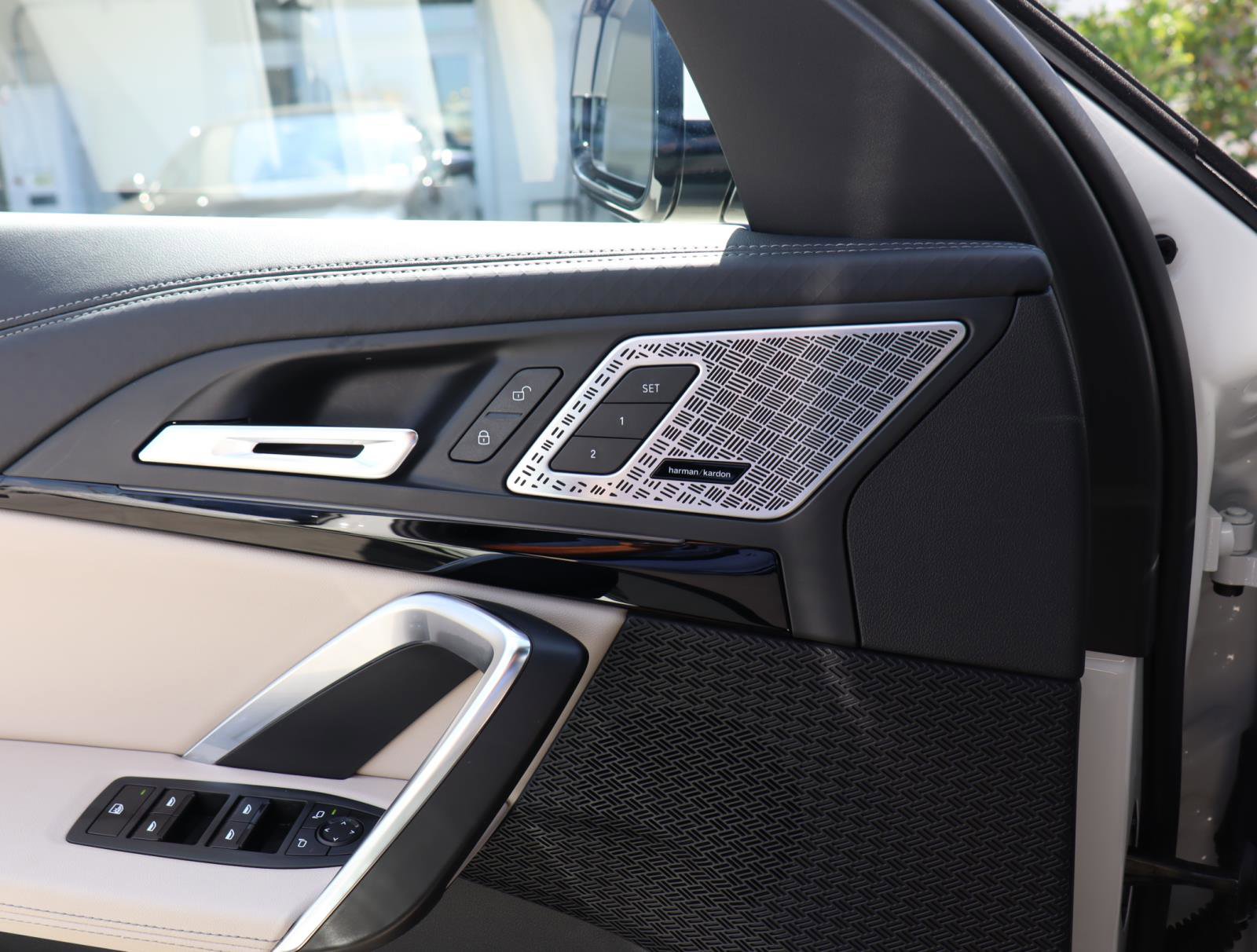 Certified 2024 BMW X2 xDrive28i w/ Premium Package image 16