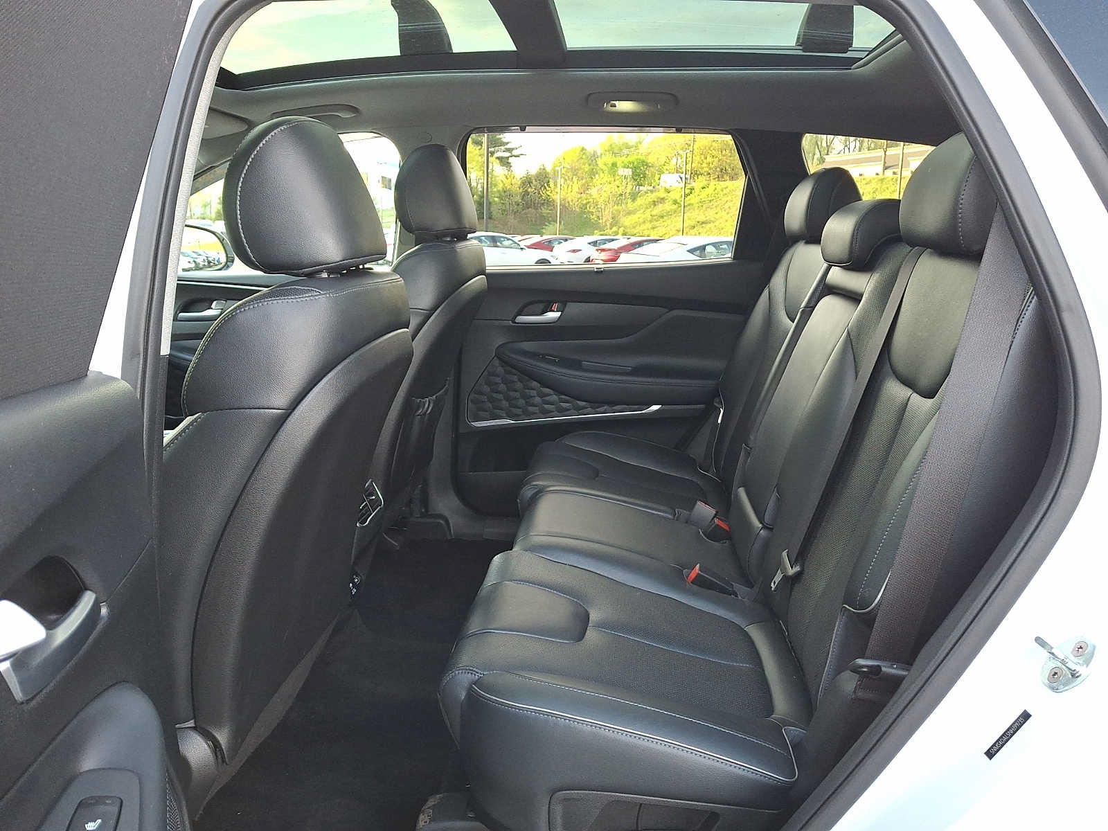 Used 2022 Hyundai Santa Fe Limited AWD/4WD image 10