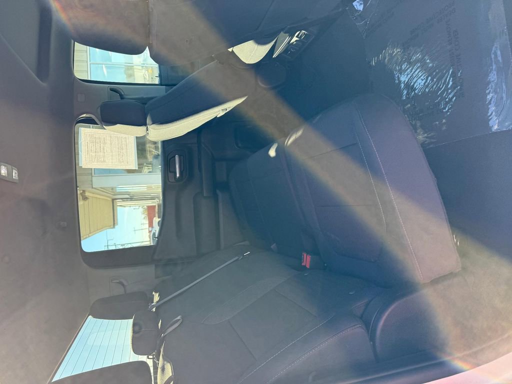 Used 2020 Chevrolet Silverado 1500 LT w/ Convenience Package image 12