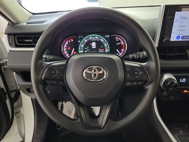 Used 2025 Toyota RAV4 XLE FWD image 26