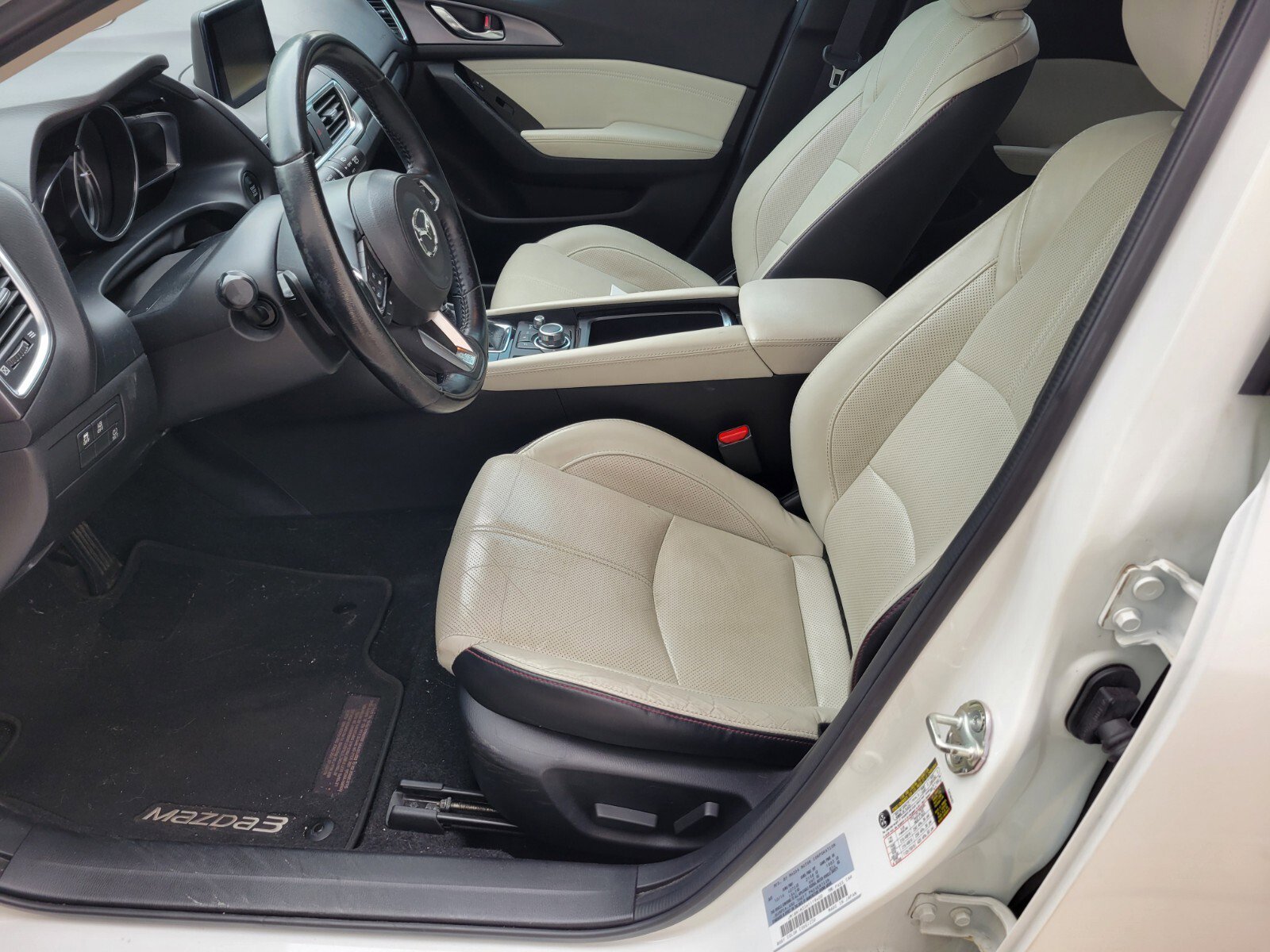 Used 2017 MAZDA MAZDA3 Grand Touring w/ Premium Equipment Package image 2