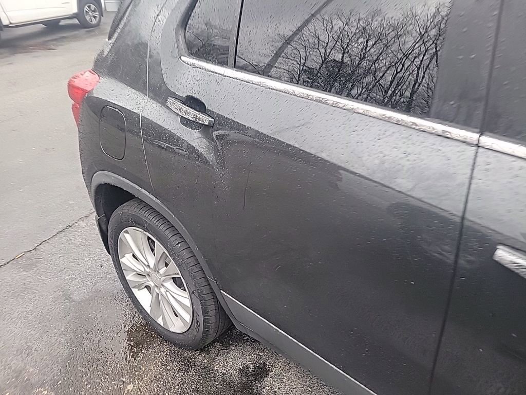 Used 2018 Chevrolet Trax Premier w/ LPO, Protection Package image 10