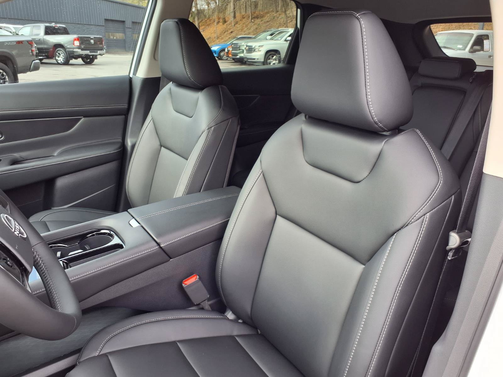 New 2026 Nissan Murano SV AWD/4WD image 13