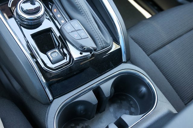 New 2026 GMC Canyon Elevation w/ Convenience Package image 15