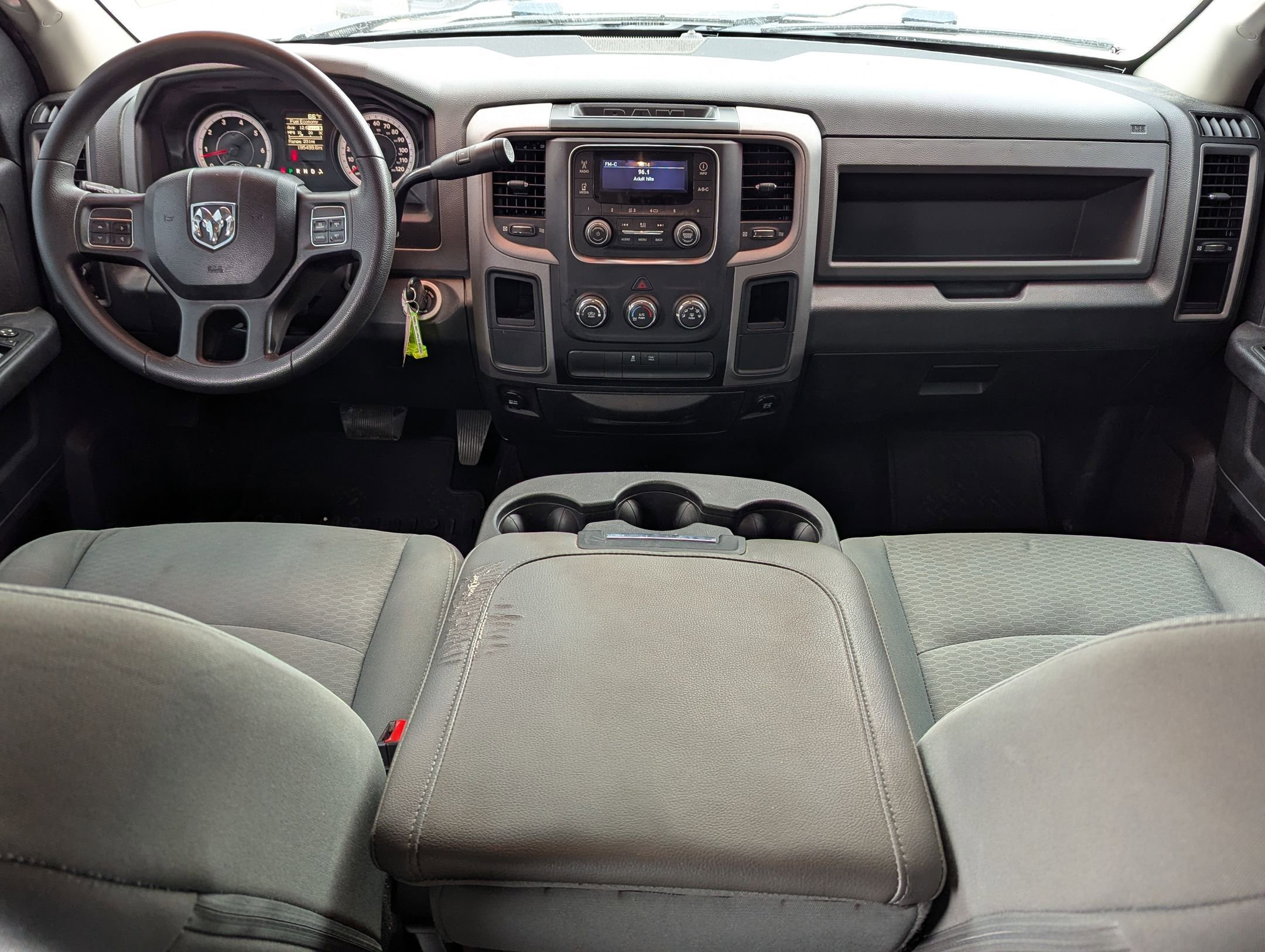 Used 2015 RAM 1500 Express image 16