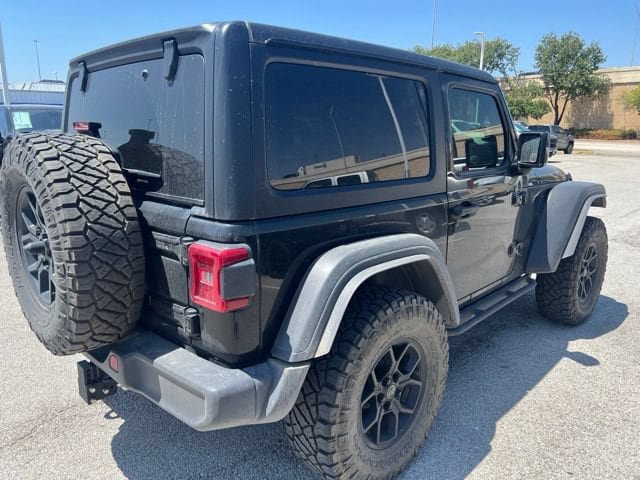 Used 2024 Jeep Wrangler Sport AWD/4WD image 3