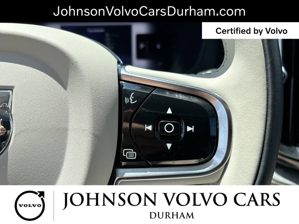 Certified 2024 Volvo XC60 B5 Ultimate w/ Protection Package Premier AWD/4WD image 19