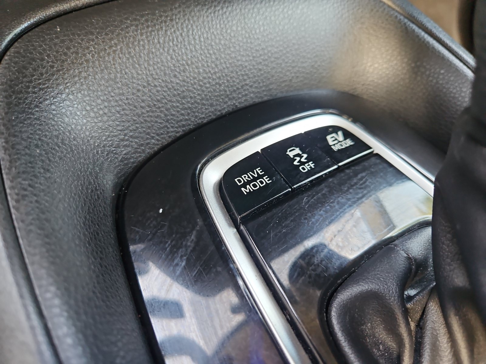 Used 2022 Toyota Corolla LE FWD image 19