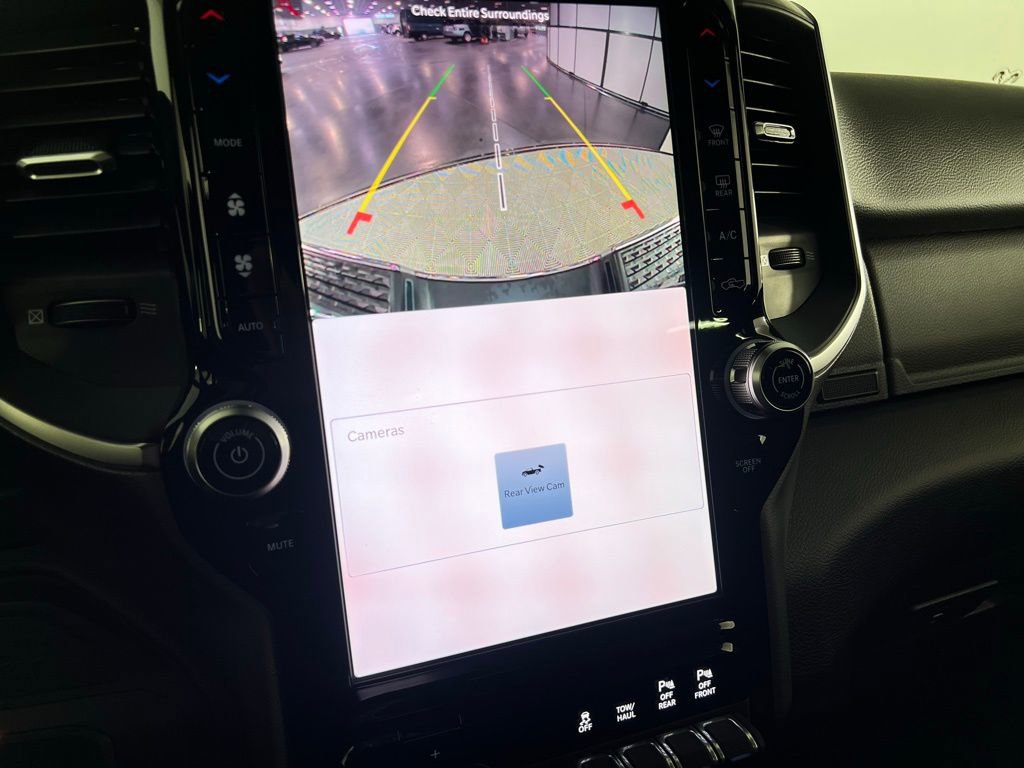 Used 2025 RAM 2500 Big Horn image 17