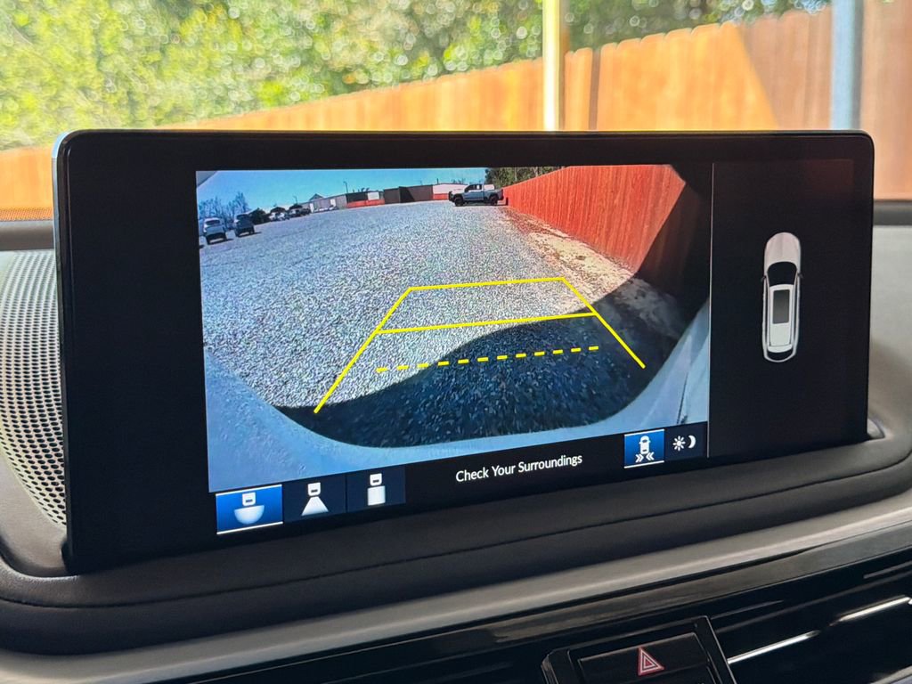 Used 2025 Acura MDX w/ Technology Package image 8