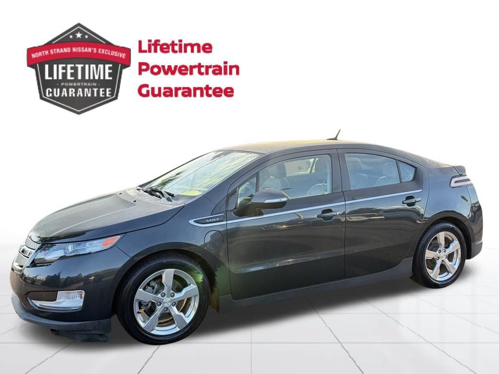 Used 2014 Chevrolet Volt Premium w/ Premium Trim Package FWD video 1
