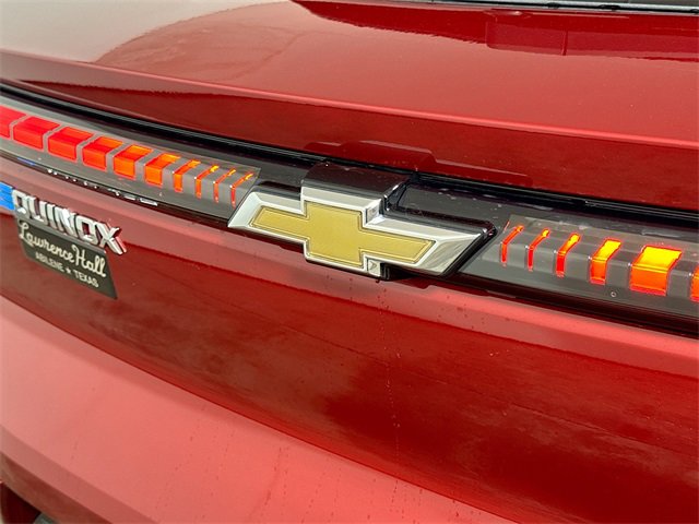 New 2025 Chevrolet Equinox EV LT image 18