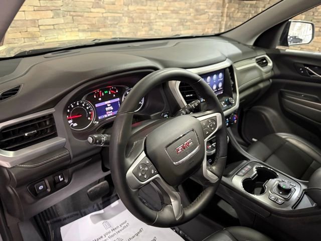 Used 2023 GMC Acadia SLT w/ Elevation Edition image 25