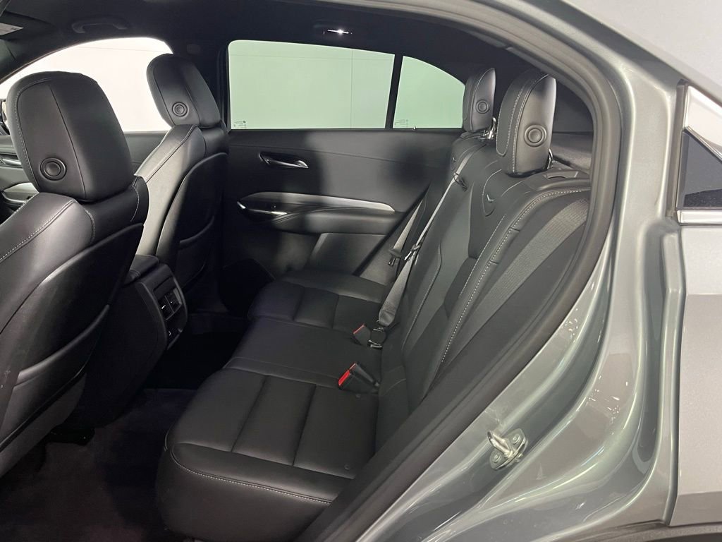 Used 2024 Cadillac XT4 Premium Luxury image 24