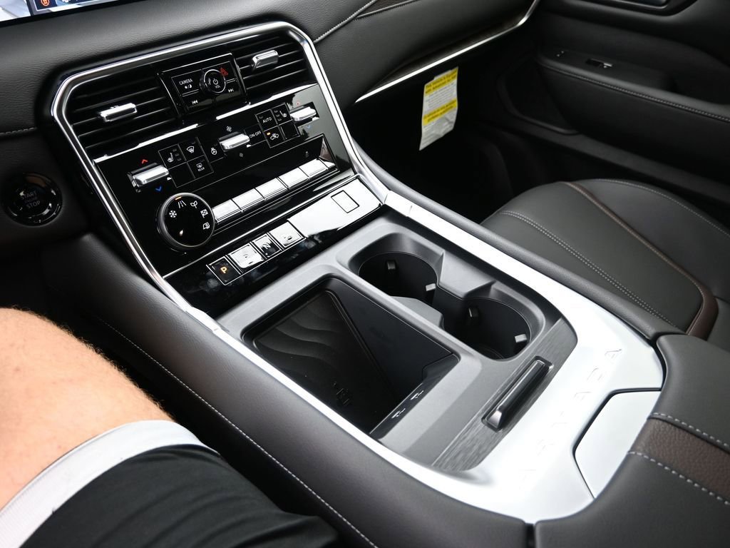 New 2025 Nissan Armada SL w/ Captain's Chari Seat Package image 20