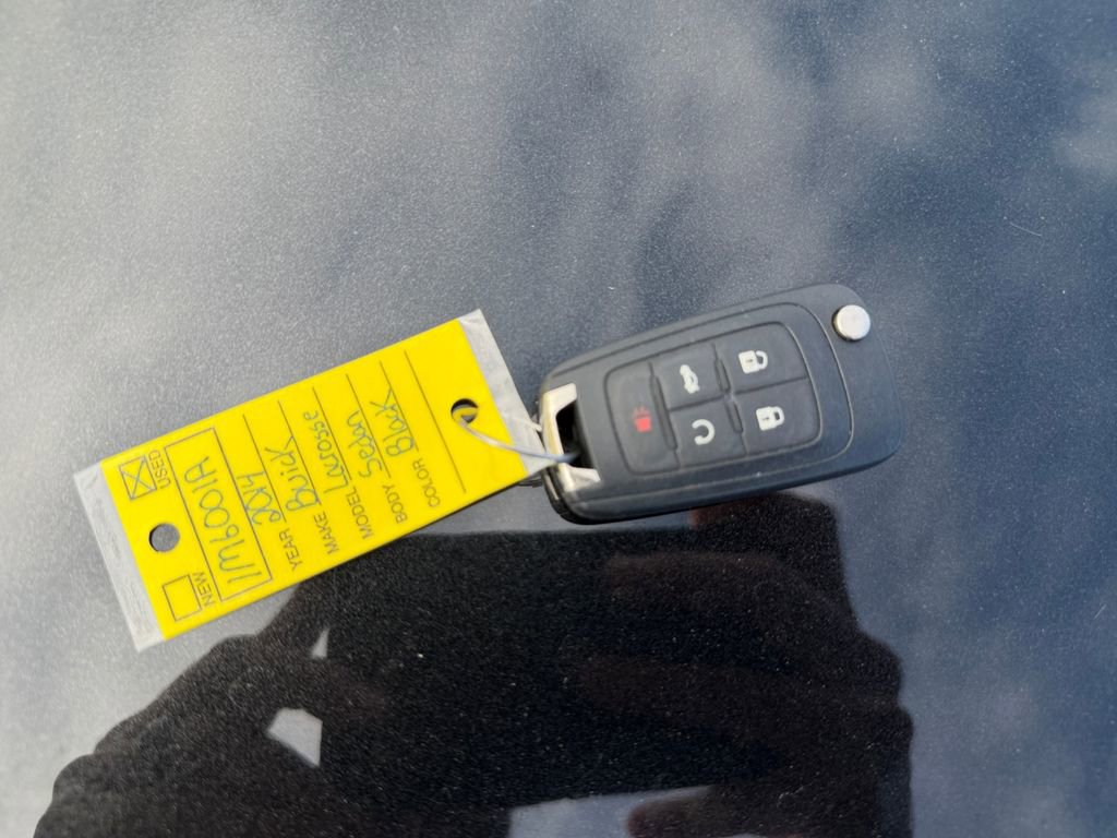 Used 2014 Buick LaCrosse Premium image 32