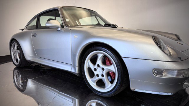 Used 1996 Porsche 911 image 15