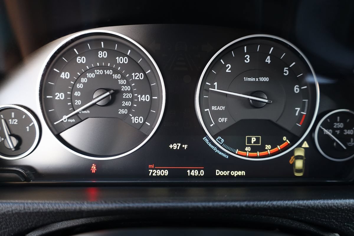 Used 2015 BMW 328i Sedan RWD image 23