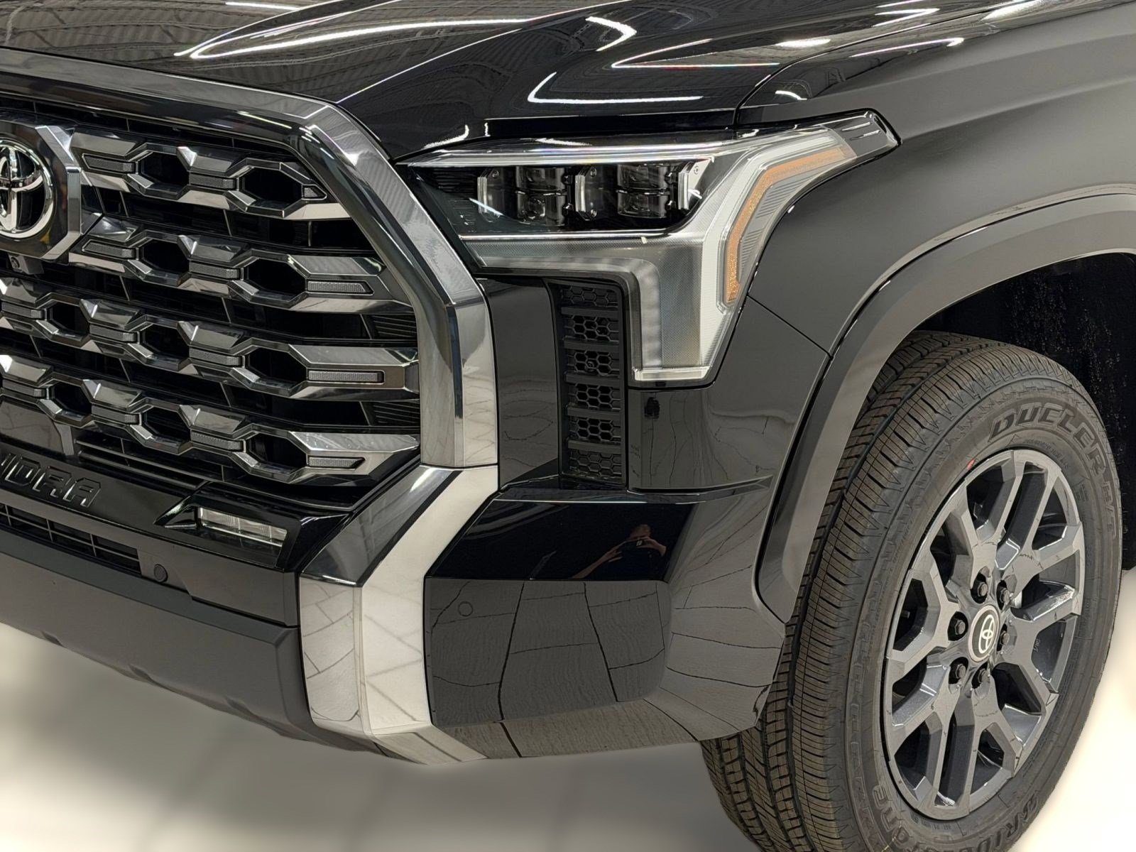 New 2026 Toyota Tundra Platinum image 9