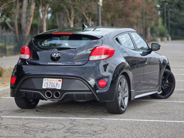 Used 2015 Hyundai Veloster Turbo FWD image 11