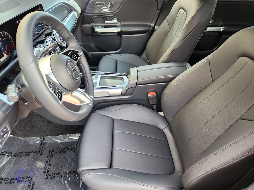 New 2026 Mercedes-Benz GLB 250 4MATIC image 12